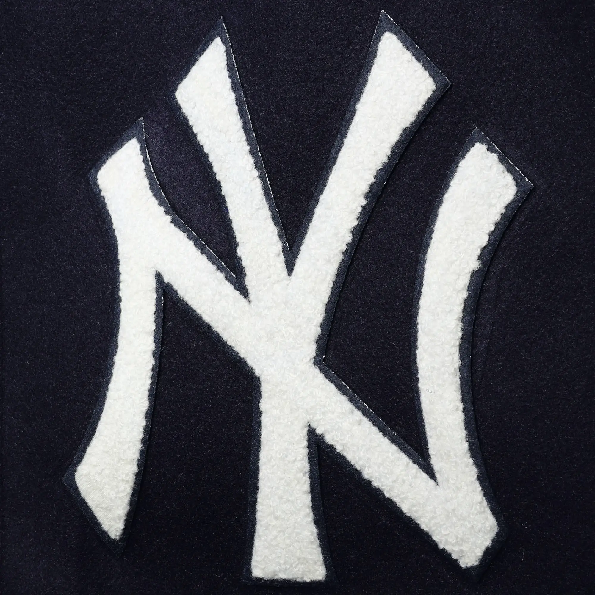New-York-Yankees-Pro-Standard-Logo-Full-Zip-Navy-White-Varsity-Jacket-3