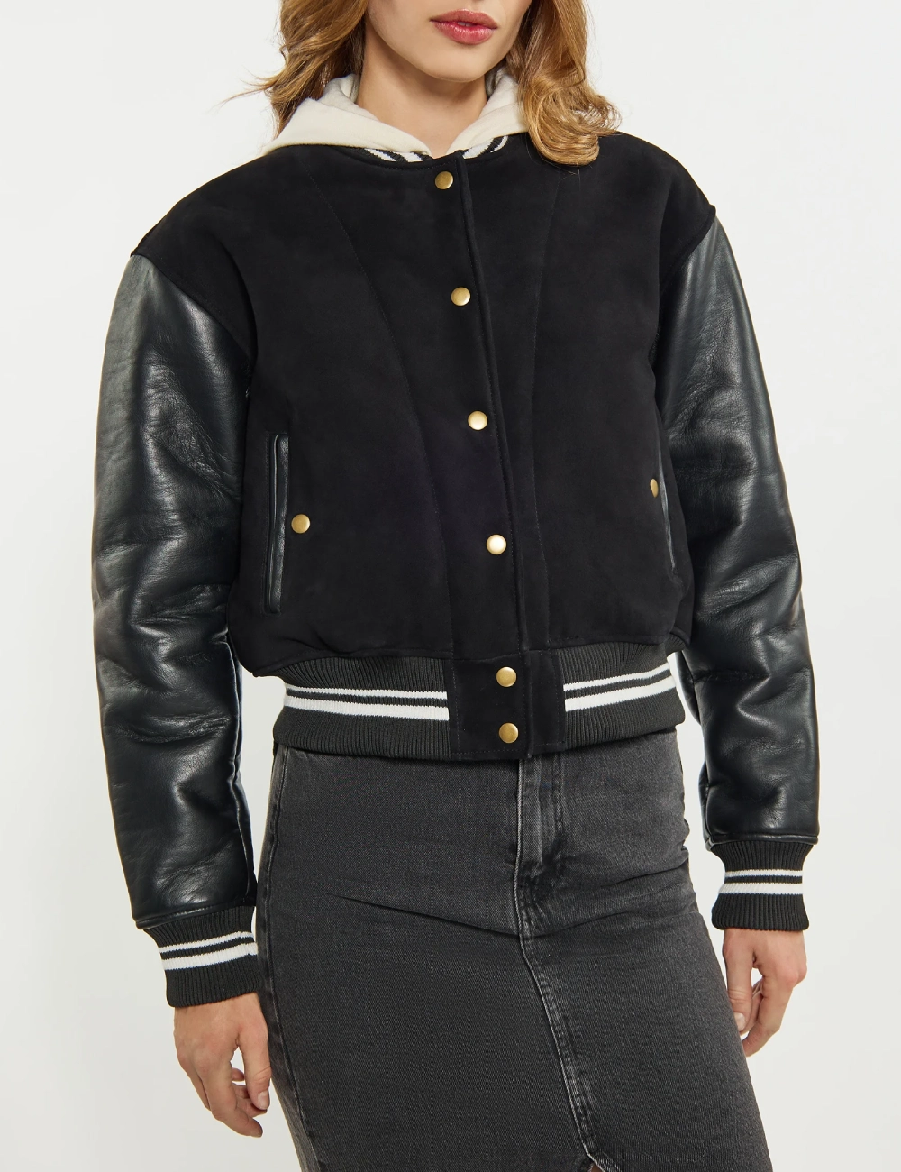 Noir Elegance Women's Black Leather Jacket (5)
