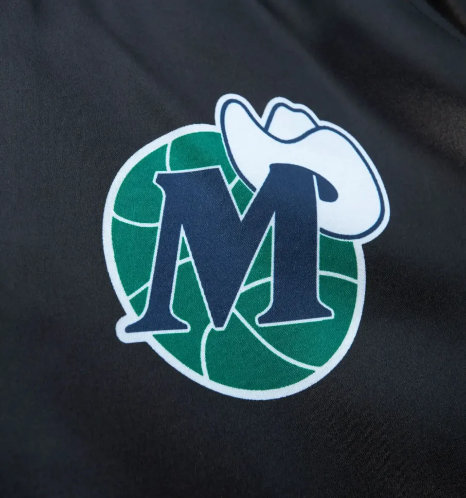 2-Womens-Raglan-Satin-Jacket-Dallas-Mavericks