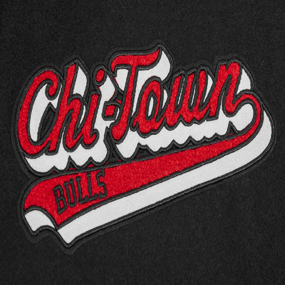 Chicago-Bulls-Pro-Standard-Script-Tail-Black-Wool-And-Leather-Varsity-Jacket-6